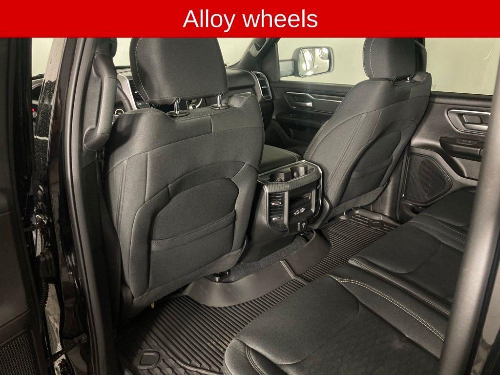 new 2025 Ram 1500 car, priced at $43,207