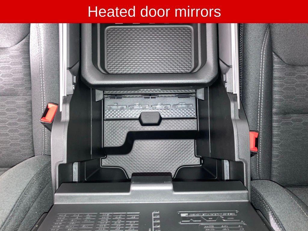 new 2025 Ram 1500 car, priced at $43,207