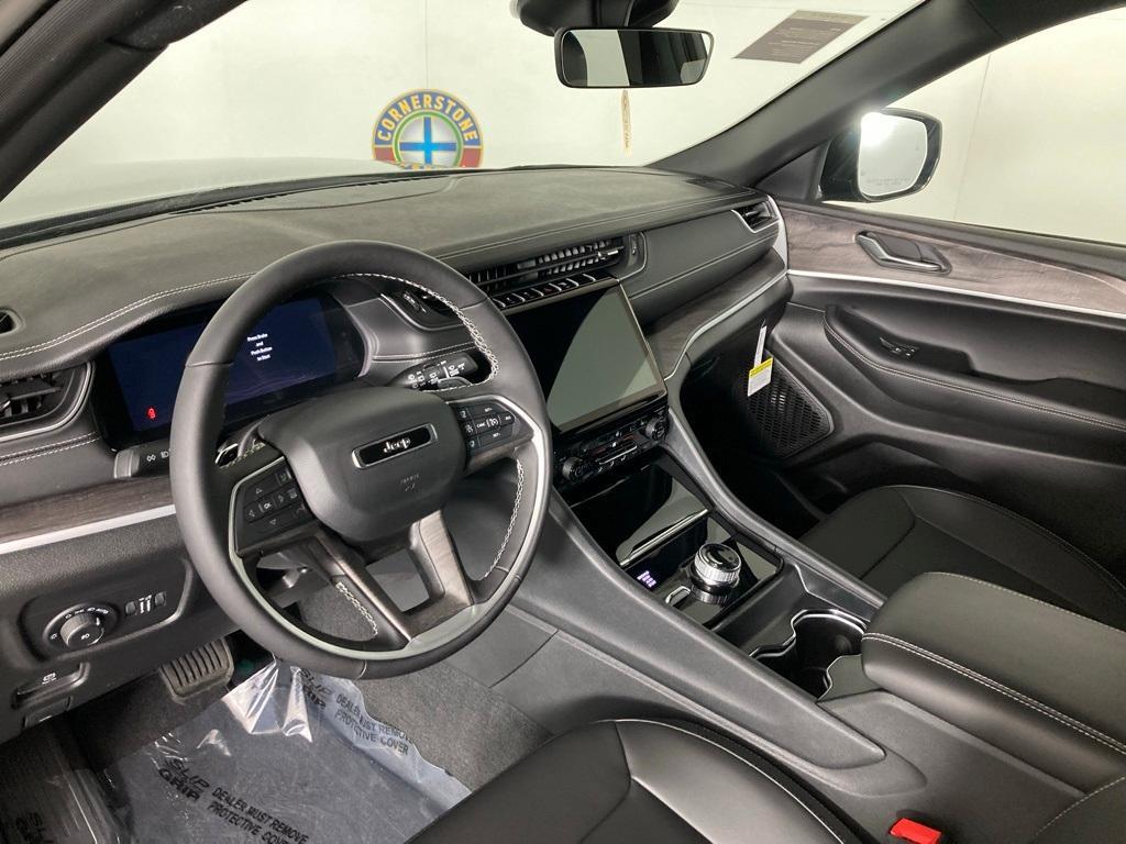 new 2025 Jeep Grand Cherokee L car, priced at $47,199