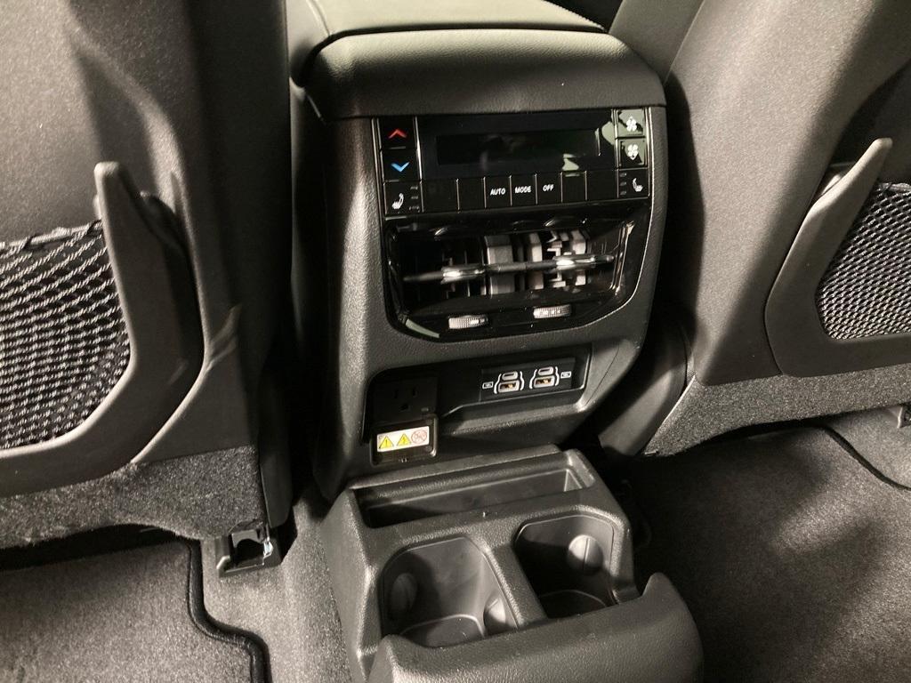 new 2025 Jeep Grand Cherokee L car, priced at $47,199