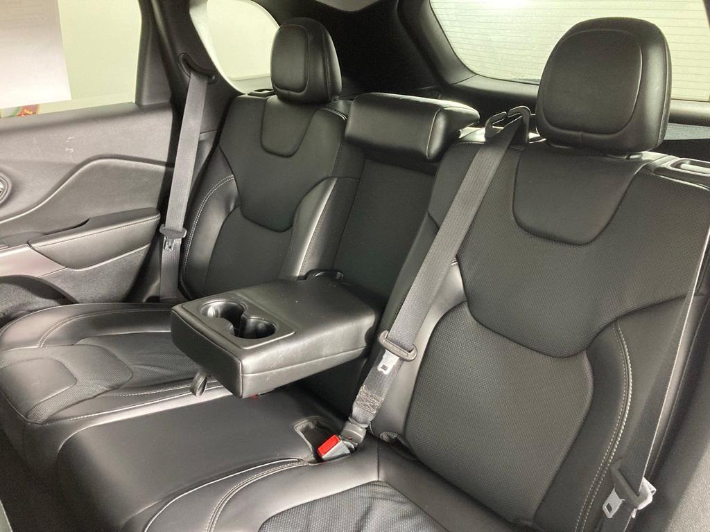 used 2019 Jeep Cherokee car, priced at $16,999