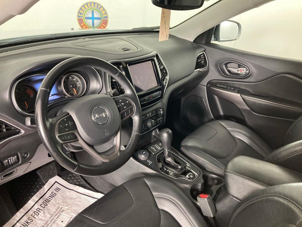 used 2019 Jeep Cherokee car, priced at $16,999