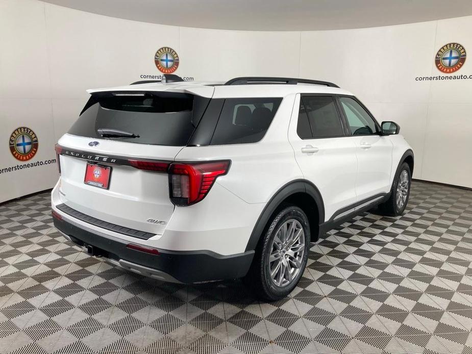 new 2025 Ford Explorer car, priced at $48,998