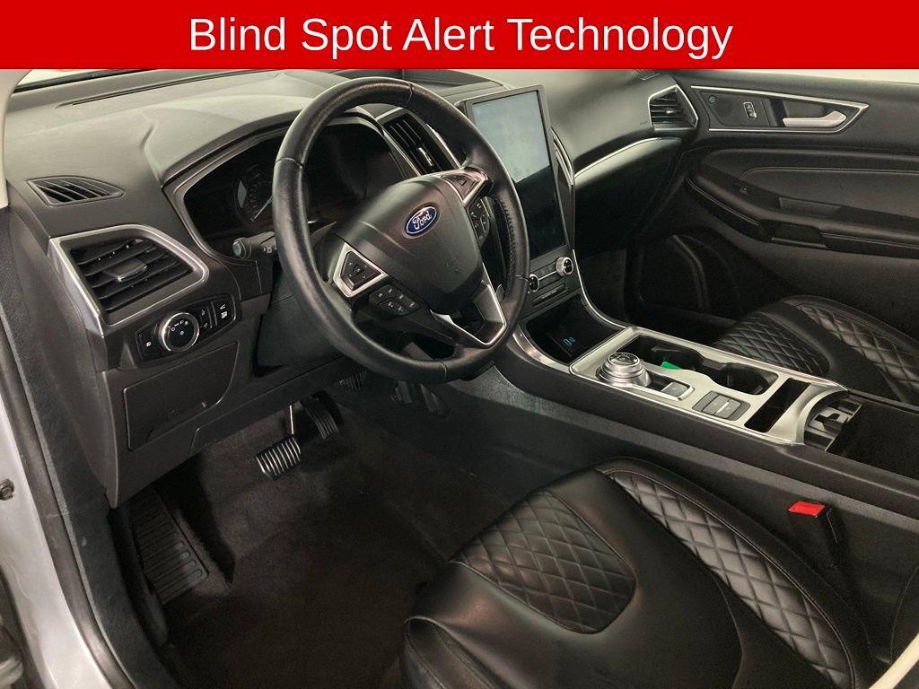 used 2024 Ford Edge car, priced at $26,899