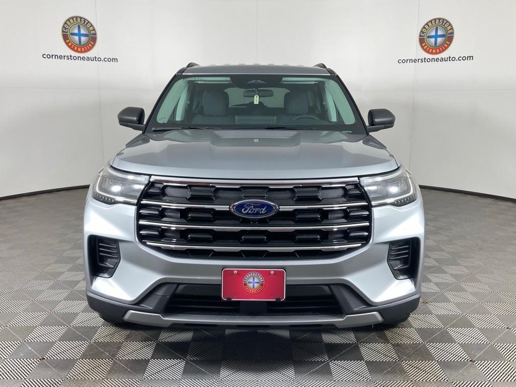 new 2025 Ford Explorer car, priced at $40,250