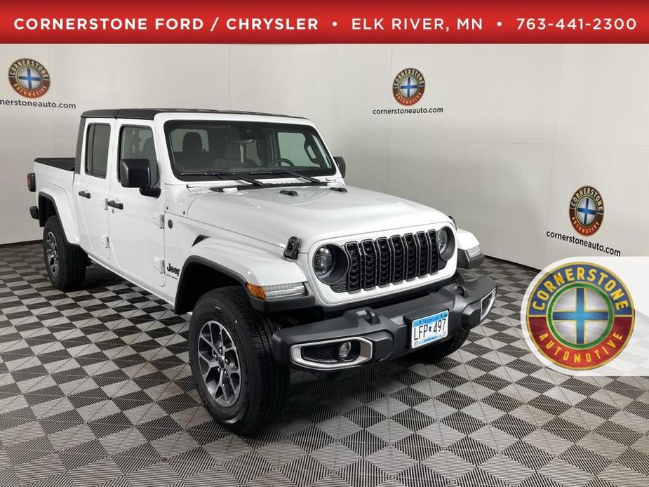 new 2024 Jeep Gladiator car, priced at $46,013