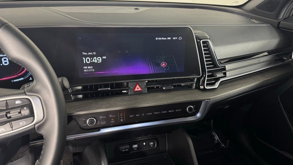 used 2025 Kia Sportage car, priced at $30,999