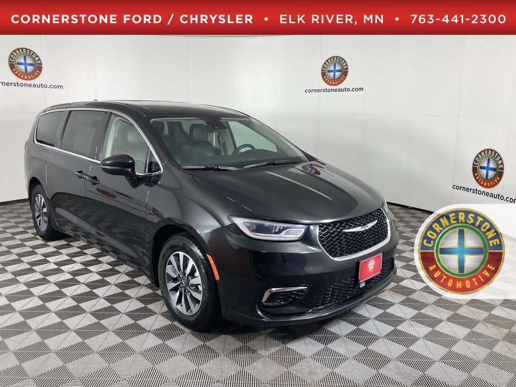 used 2022 Chrysler Pacifica Hybrid car, priced at $22,699