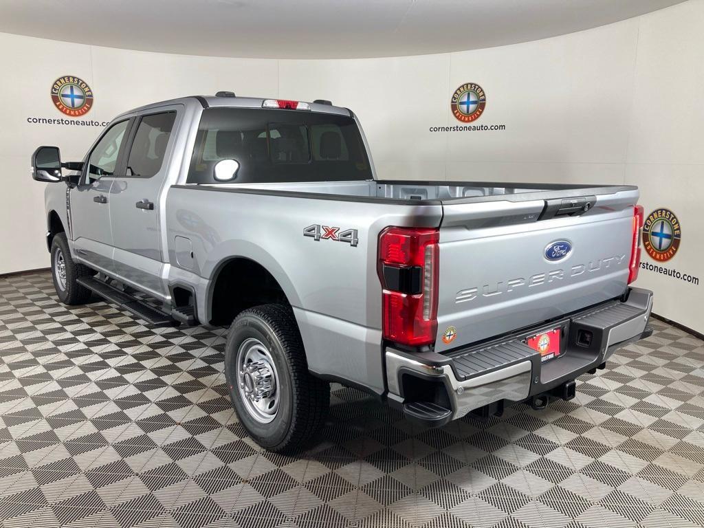 new 2024 Ford F-350 car, priced at $65,750