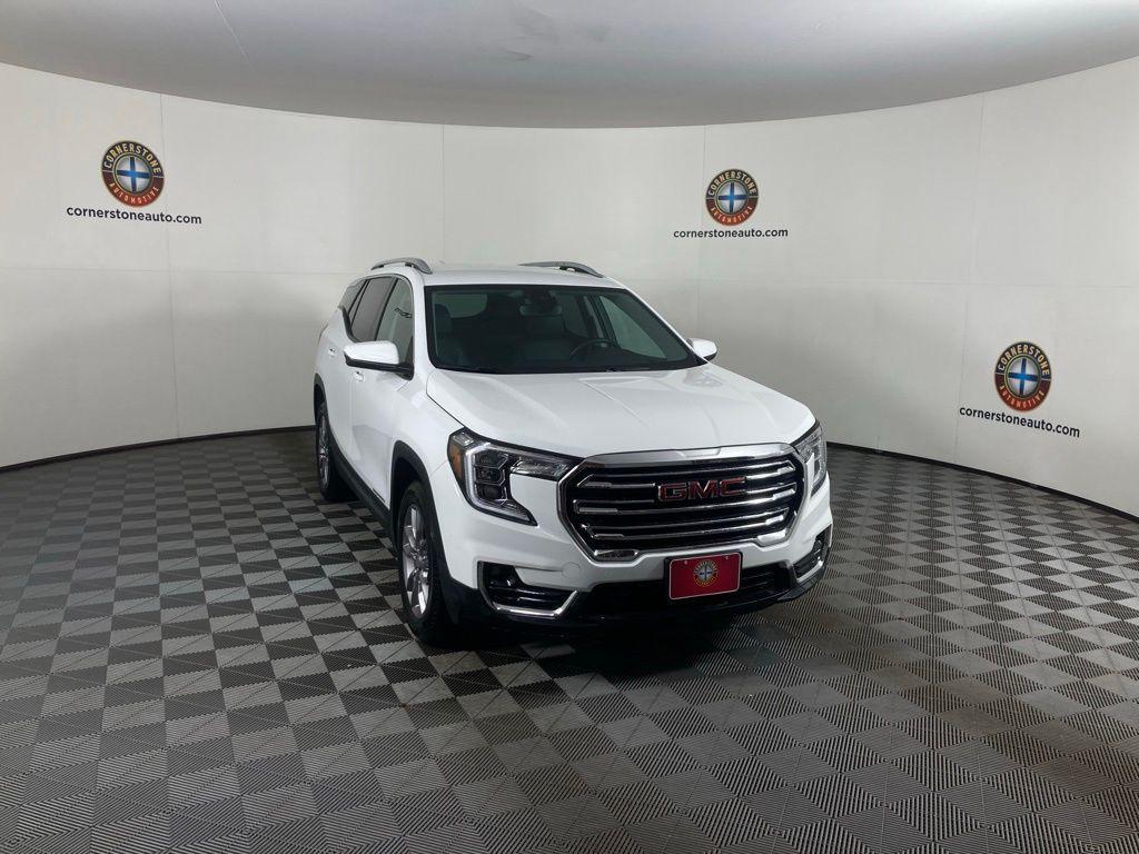 used 2024 GMC Terrain car, priced at $26,999