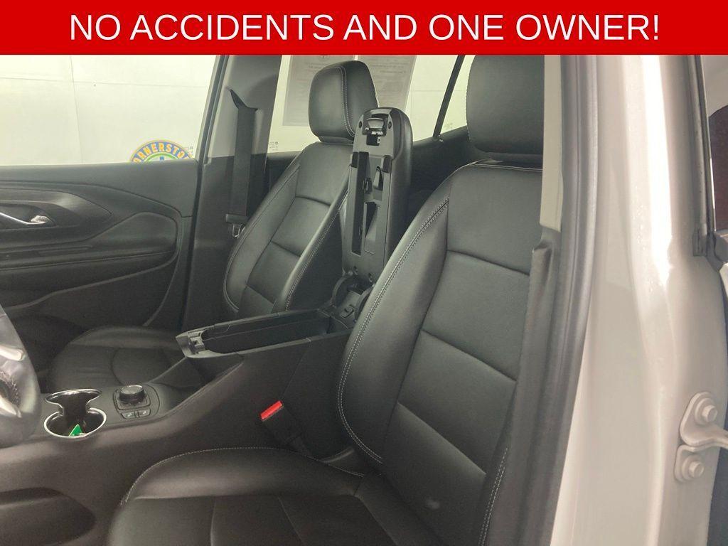 used 2024 GMC Terrain car, priced at $26,999