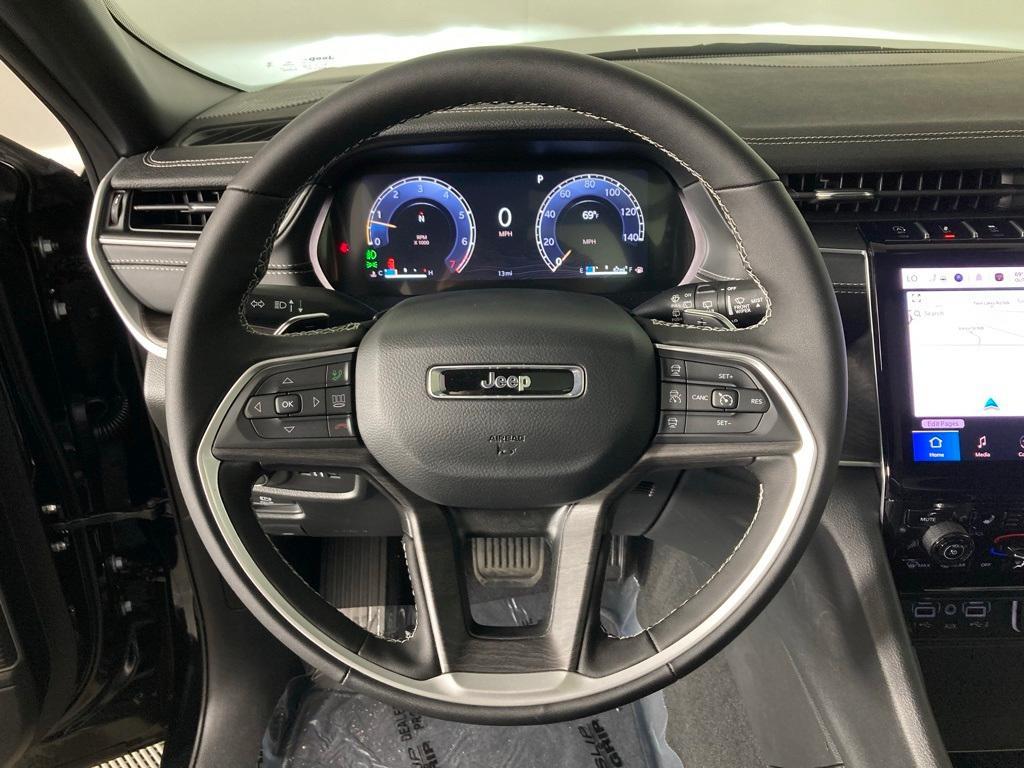 new 2025 Jeep Grand Cherokee L car, priced at $54,749