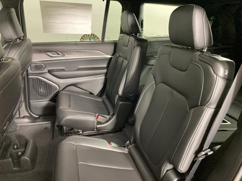 new 2025 Jeep Grand Cherokee L car, priced at $54,749