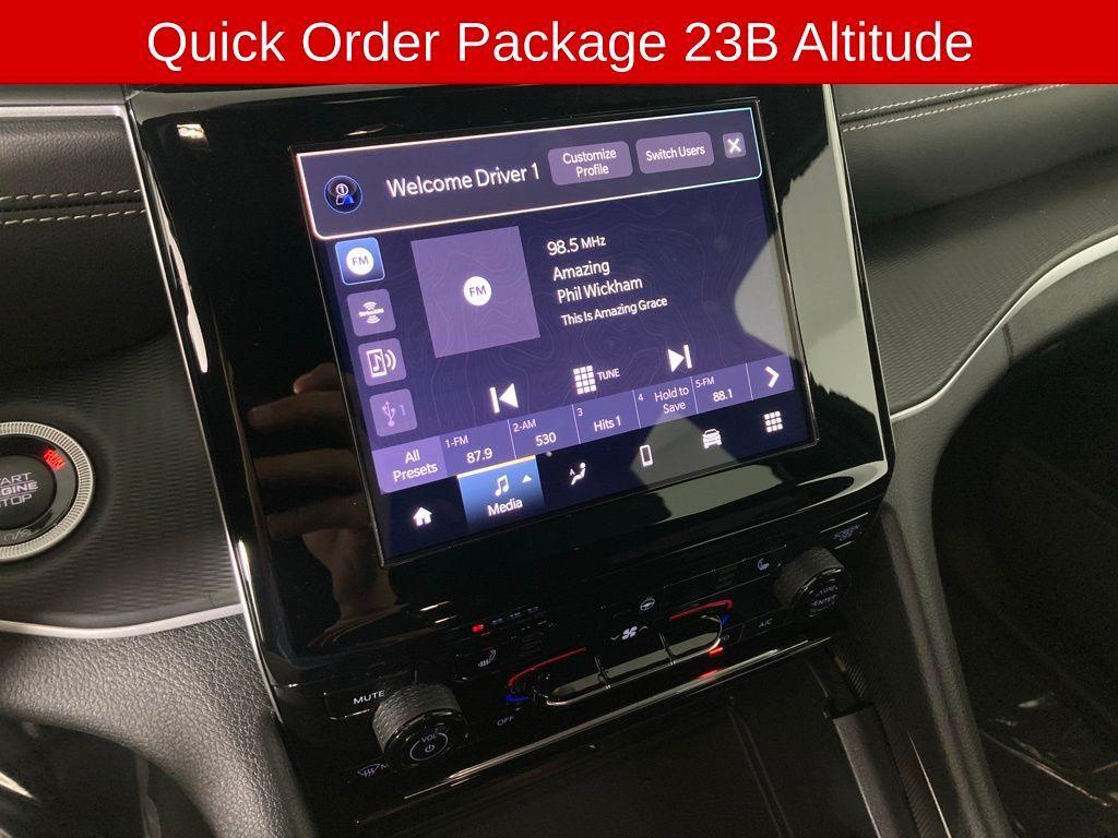 new 2025 Jeep Grand Cherokee L car, priced at $42,478