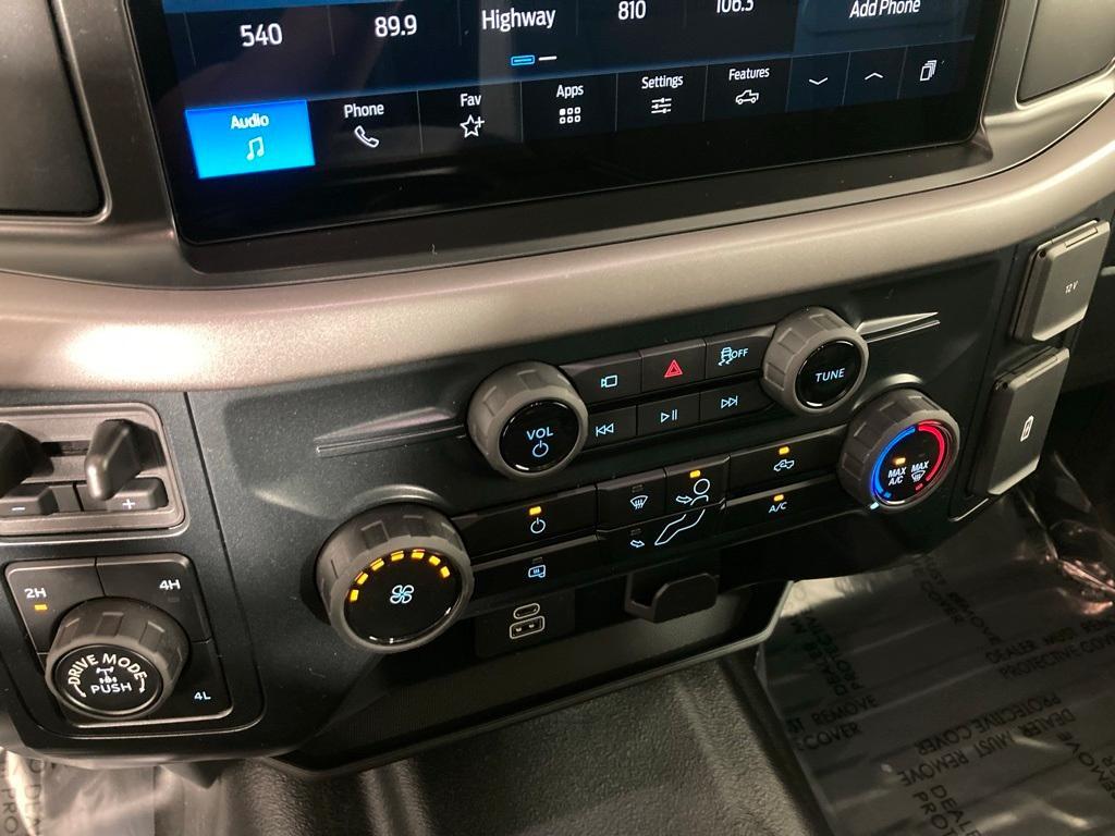 new 2025 Ford F-150 car, priced at $45,192
