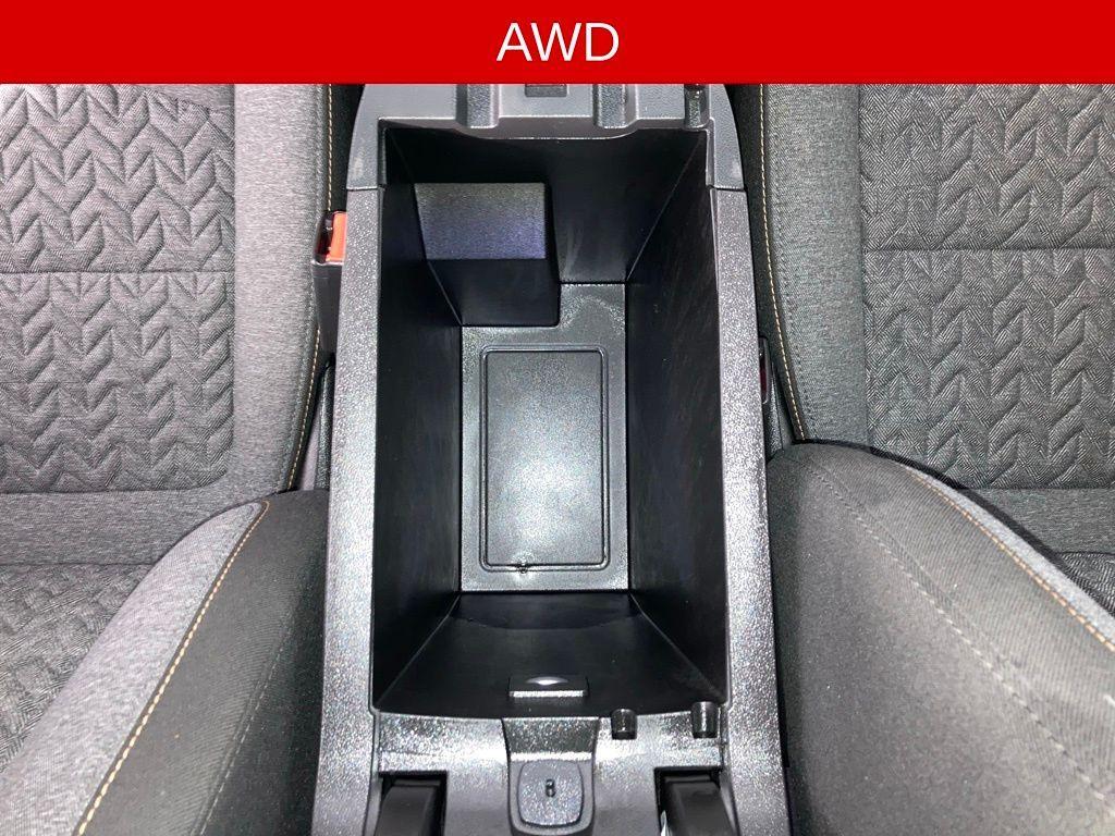 used 2024 Chevrolet Equinox car, priced at $23,499