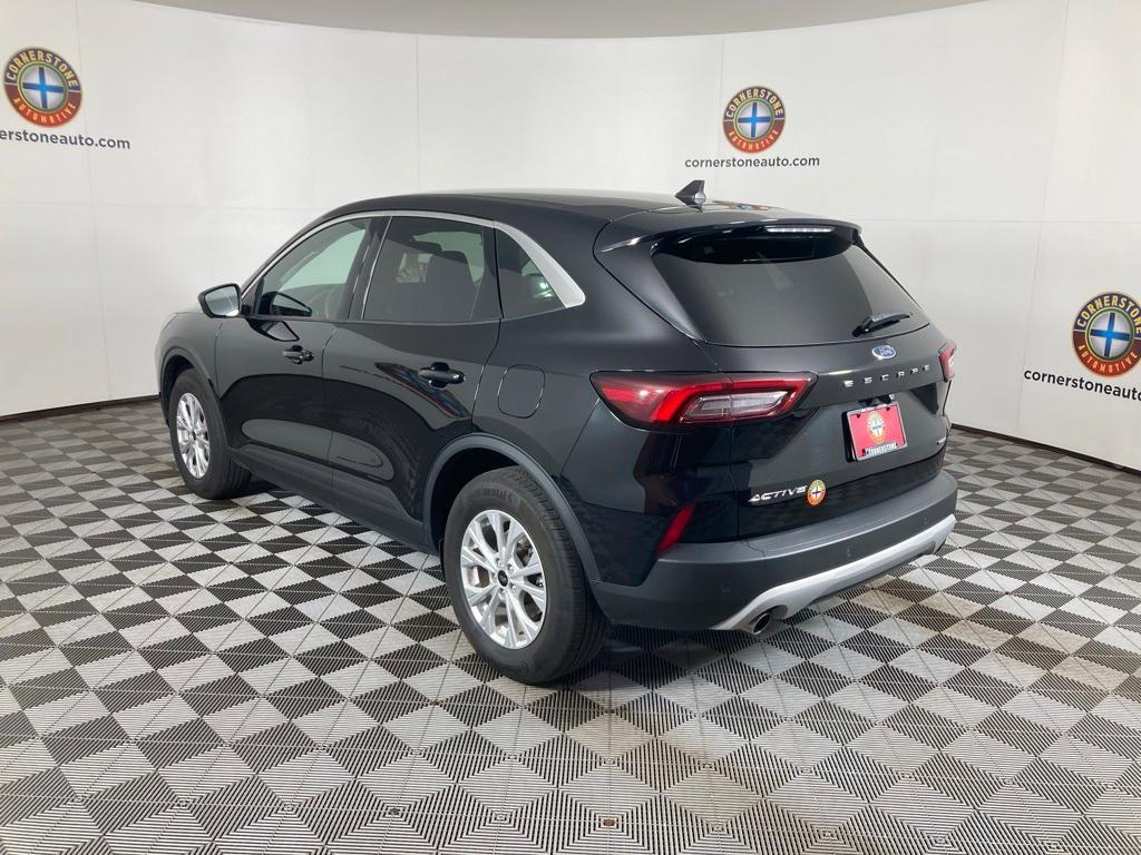 used 2023 Ford Escape car, priced at $25,679