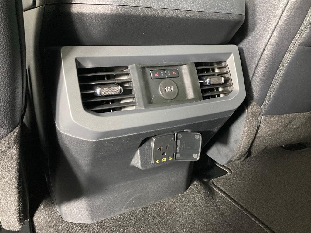 new 2025 Ford F-350 car, priced at $78,623