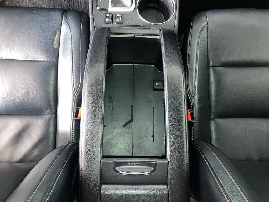 used 2015 Toyota Highlander car, priced at $16,497