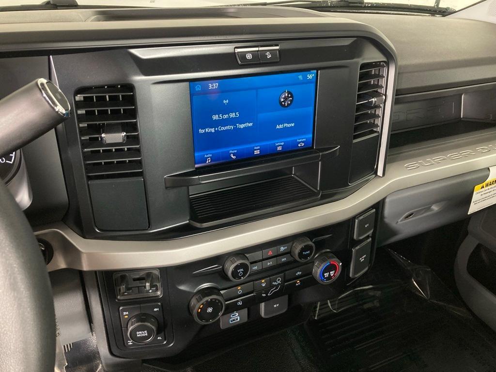 new 2025 Ford F-250 car, priced at $62,498