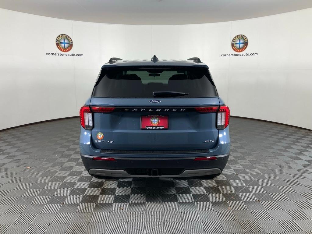 new 2025 Ford Explorer car, priced at $45,162