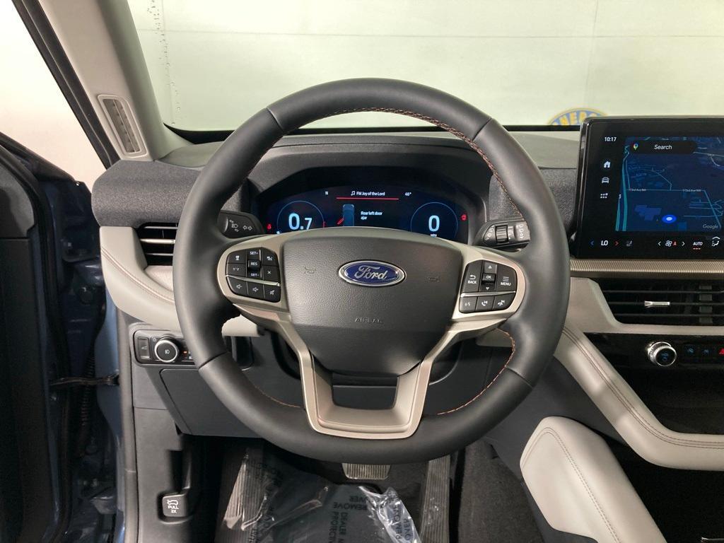 new 2025 Ford Explorer car, priced at $45,162