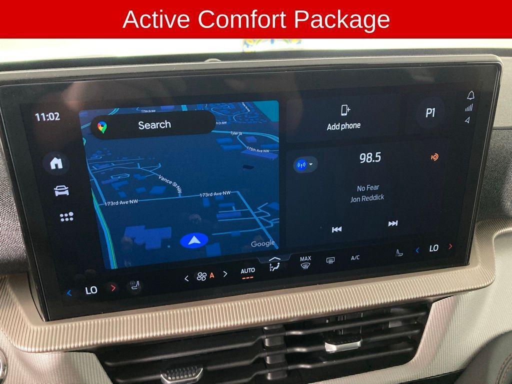 new 2025 Ford Explorer car, priced at $45,723