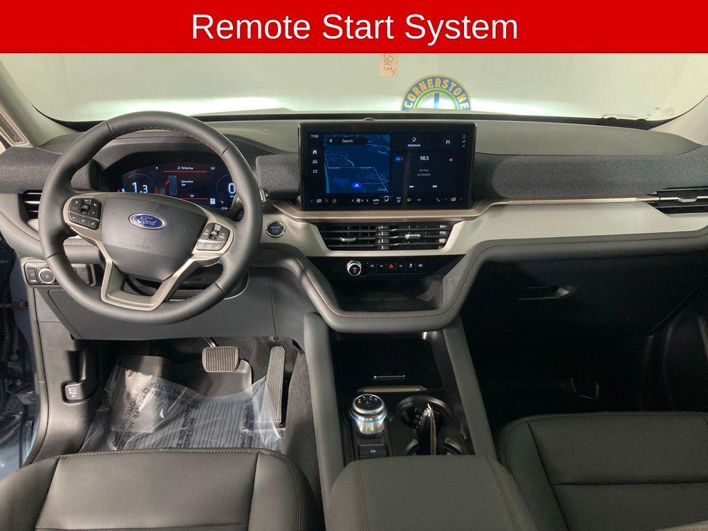 new 2025 Ford Explorer car, priced at $45,723