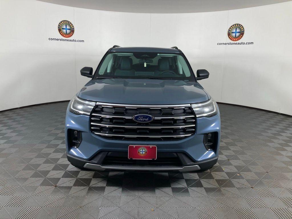new 2025 Ford Explorer car, priced at $45,723