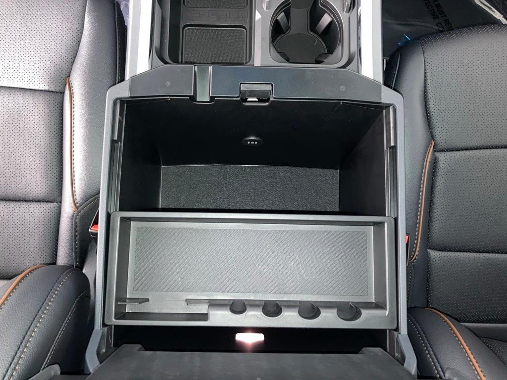 new 2025 Ford F-350 car, priced at $79,998