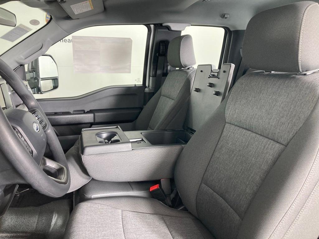 new 2025 Ford F-250 car, priced at $54,935