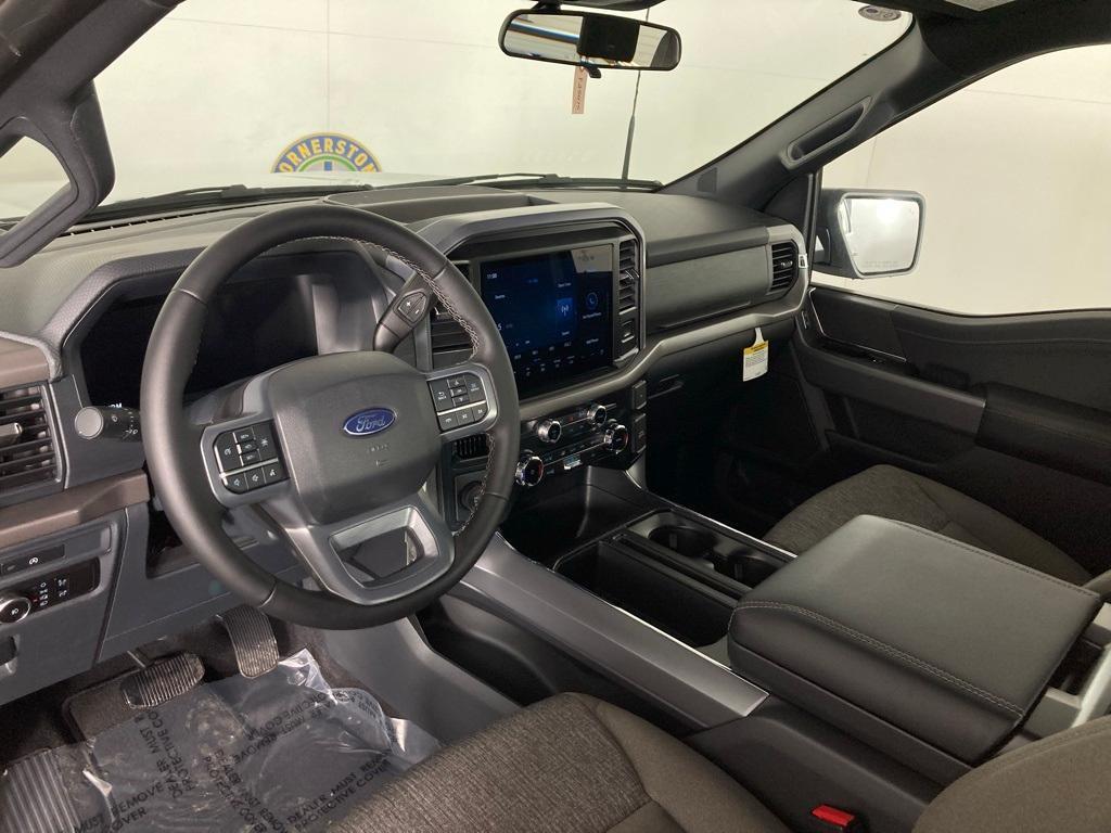 new 2025 Ford F-150 car, priced at $48,998