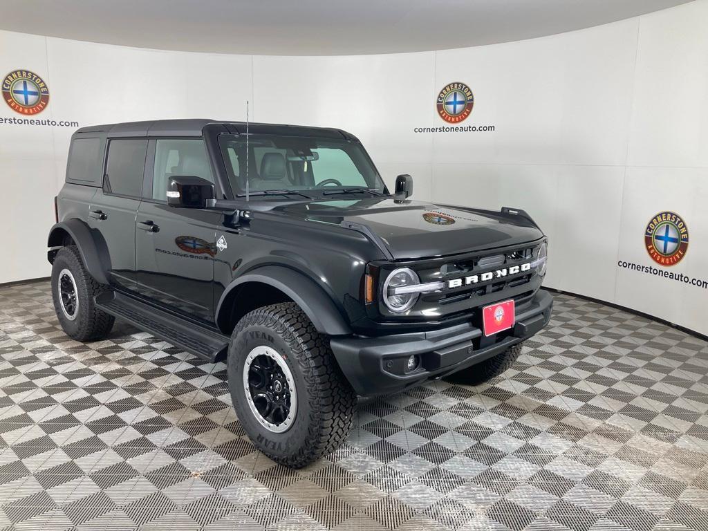 new 2025 Ford Bronco car, priced at $61,321