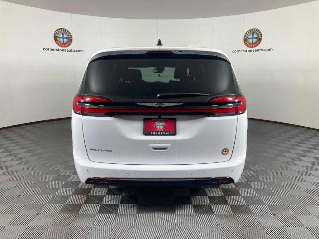 new 2026 Chrysler Pacifica car, priced at $45,385