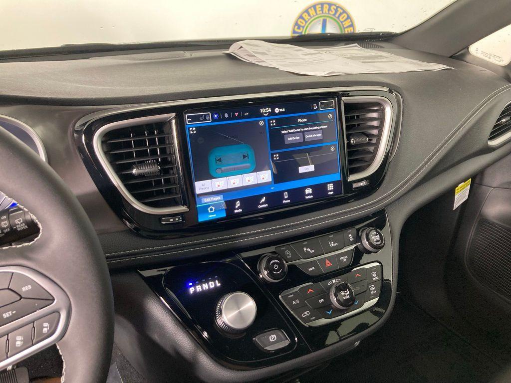 new 2026 Chrysler Pacifica car, priced at $45,385