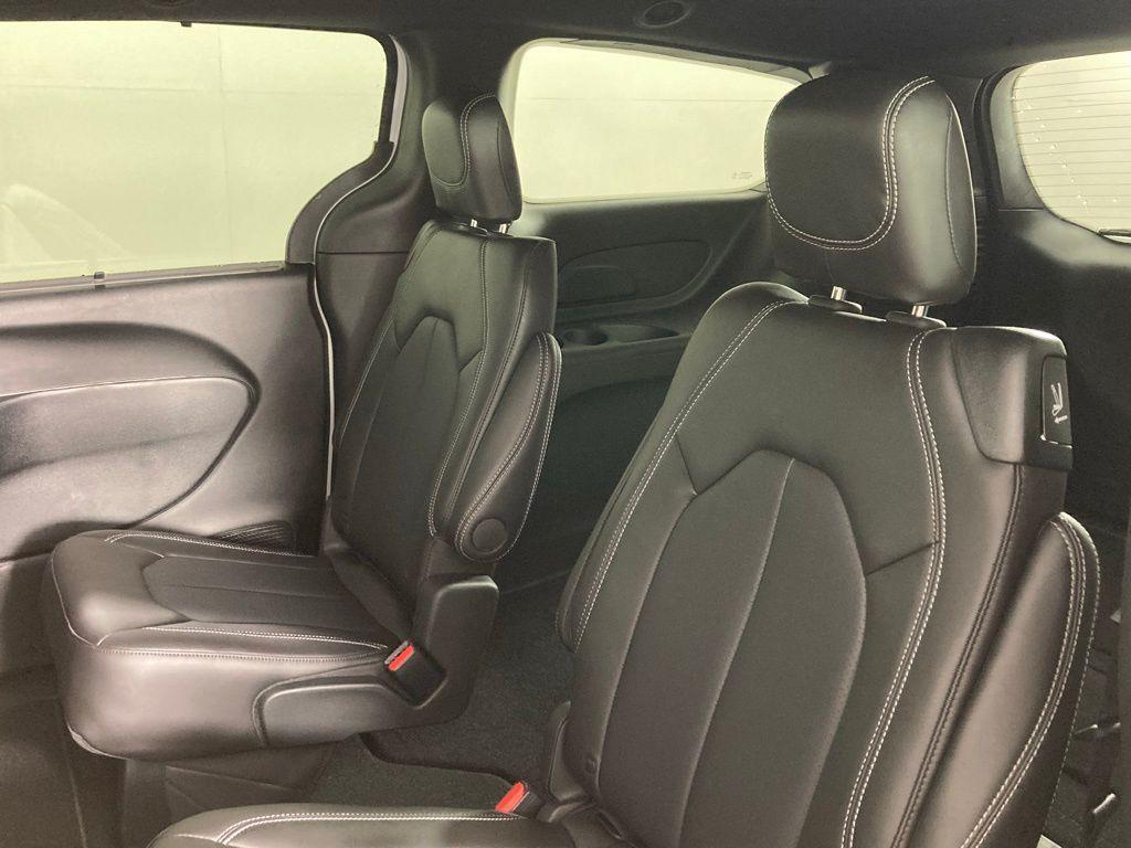 new 2026 Chrysler Pacifica car, priced at $45,385