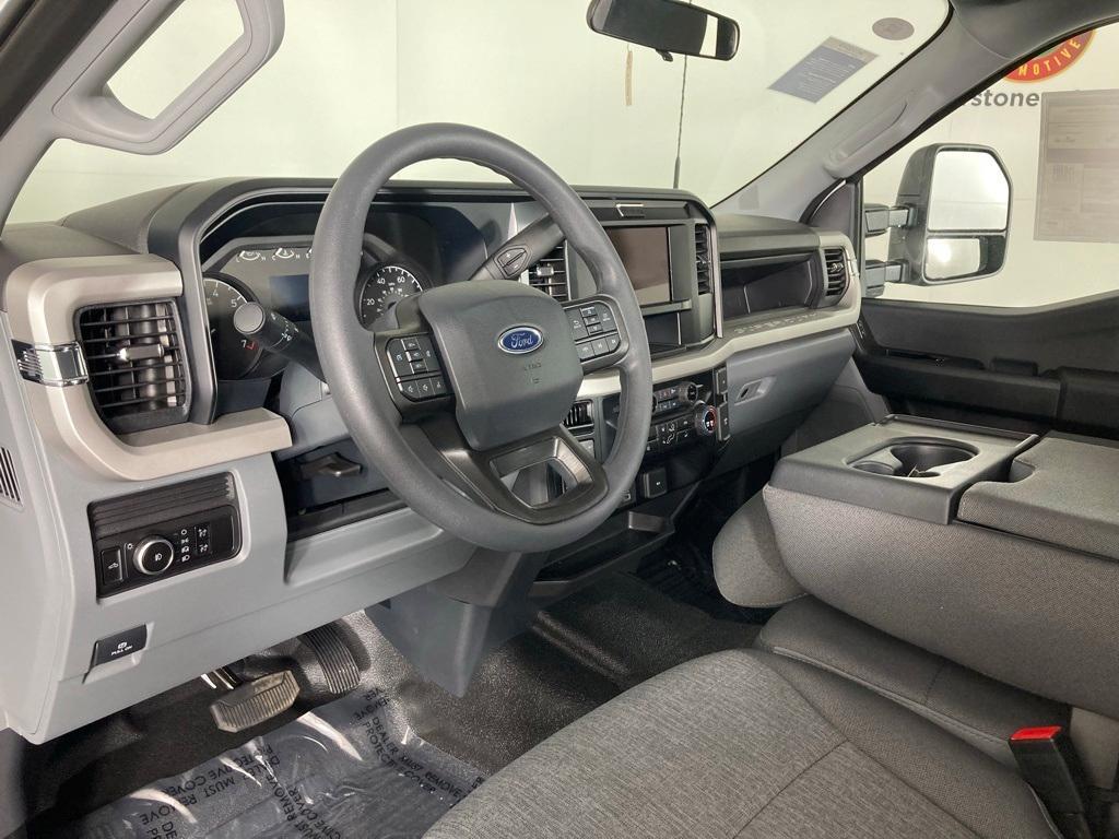 new 2025 Ford F-250 car, priced at $54,935