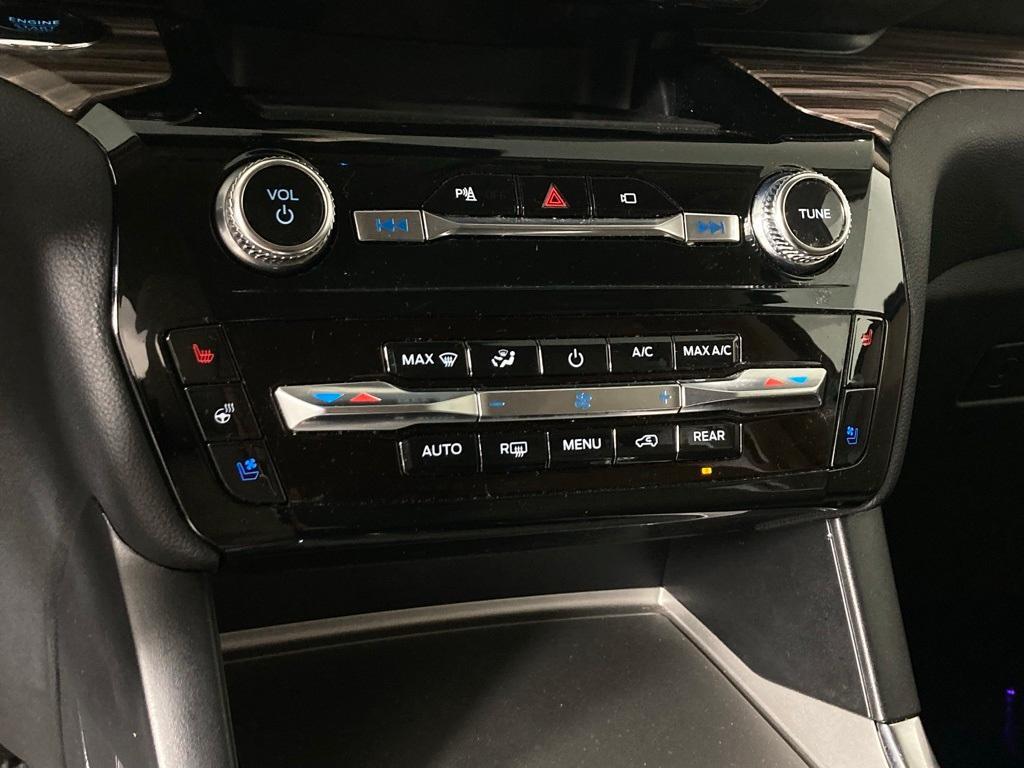 used 2023 Ford Explorer car, priced at $33,990