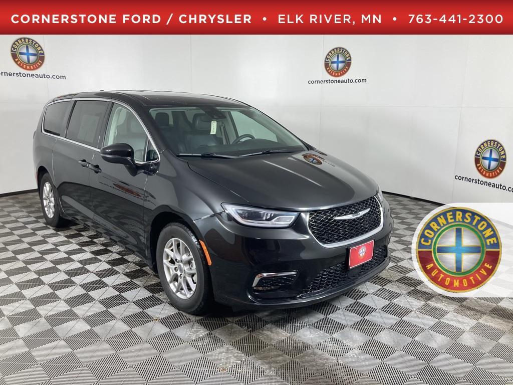 used 2023 Chrysler Pacifica car, priced at $24,989