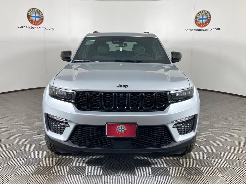 new 2025 Jeep Grand Cherokee car, priced at $48,135