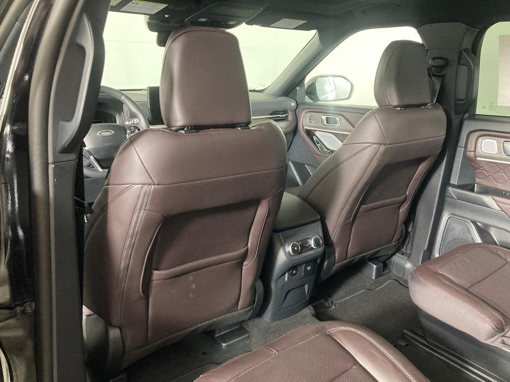 new 2025 Ford Explorer car, priced at $56,586