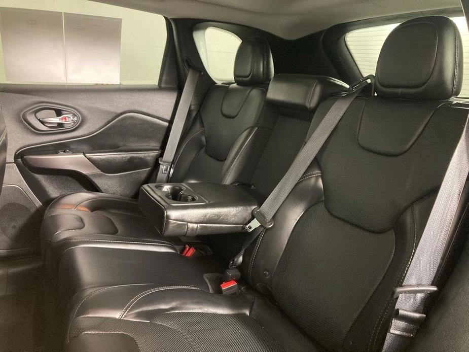 used 2019 Jeep Cherokee car, priced at $15,499