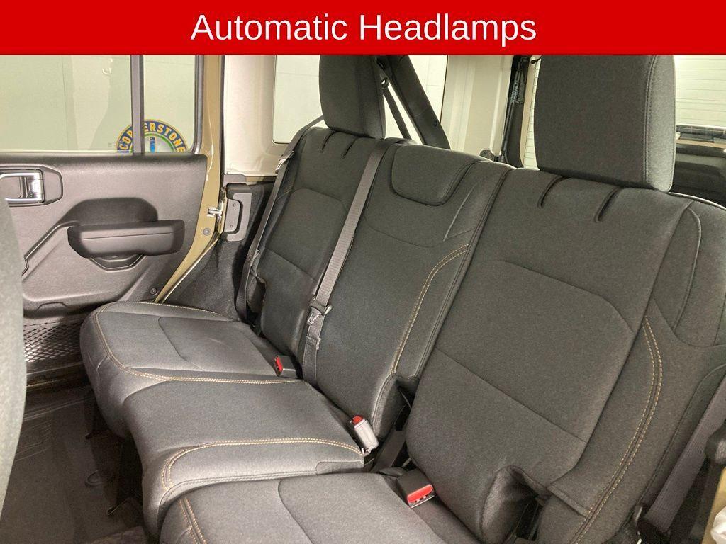 new 2025 Jeep Wrangler car, priced at $43,674