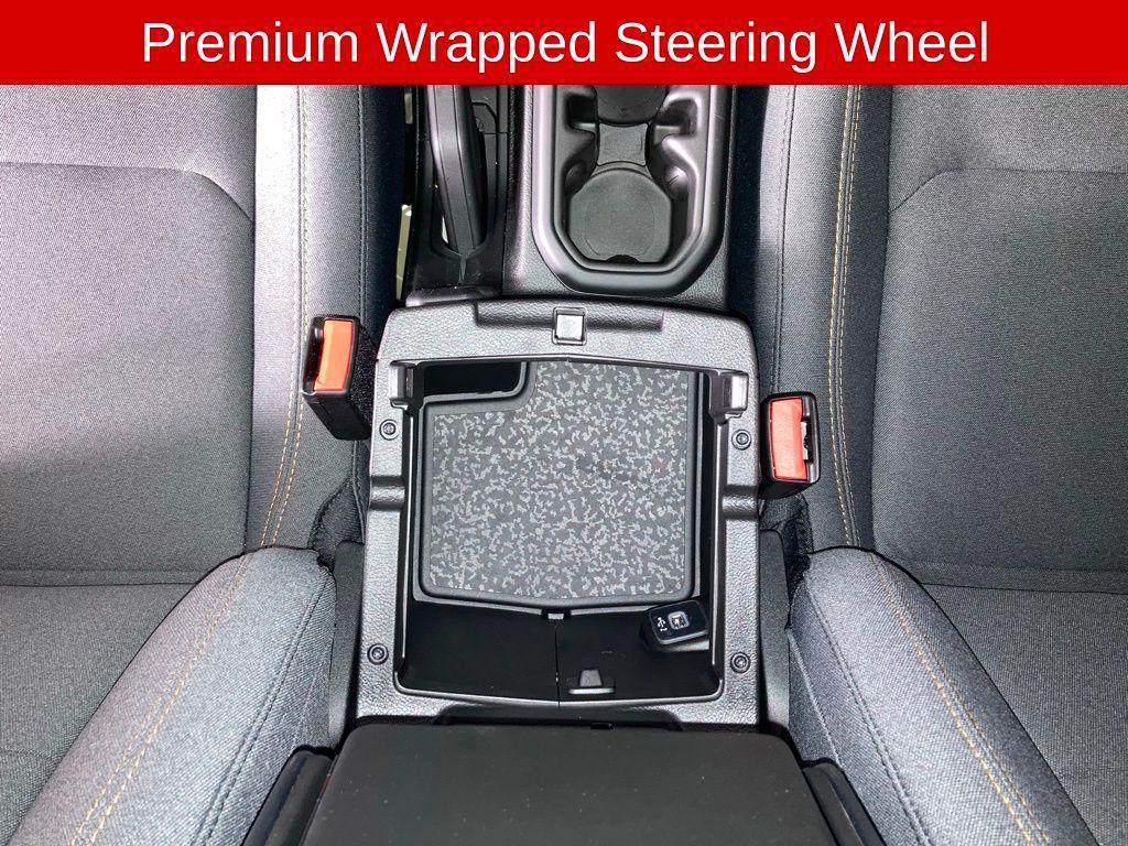 new 2025 Jeep Wrangler car, priced at $43,674