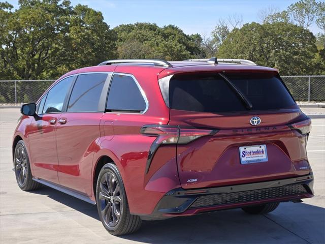 used 2023 Toyota Sienna car, priced at $43,609