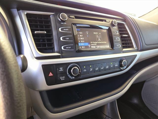 used 2018 Toyota Highlander car, priced at $22,968