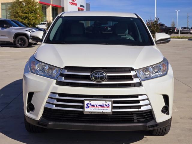 used 2018 Toyota Highlander car, priced at $22,968