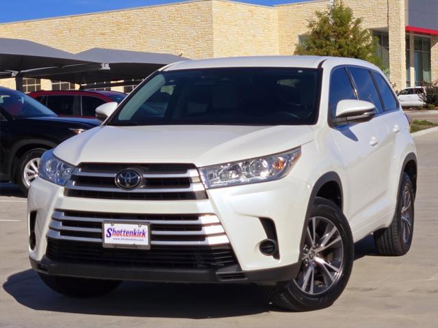 used 2018 Toyota Highlander car, priced at $22,968