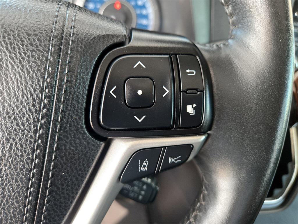 used 2019 Toyota Sienna car, priced at $32,621