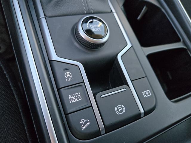 used 2025 Kia Sorento car, priced at $29,759